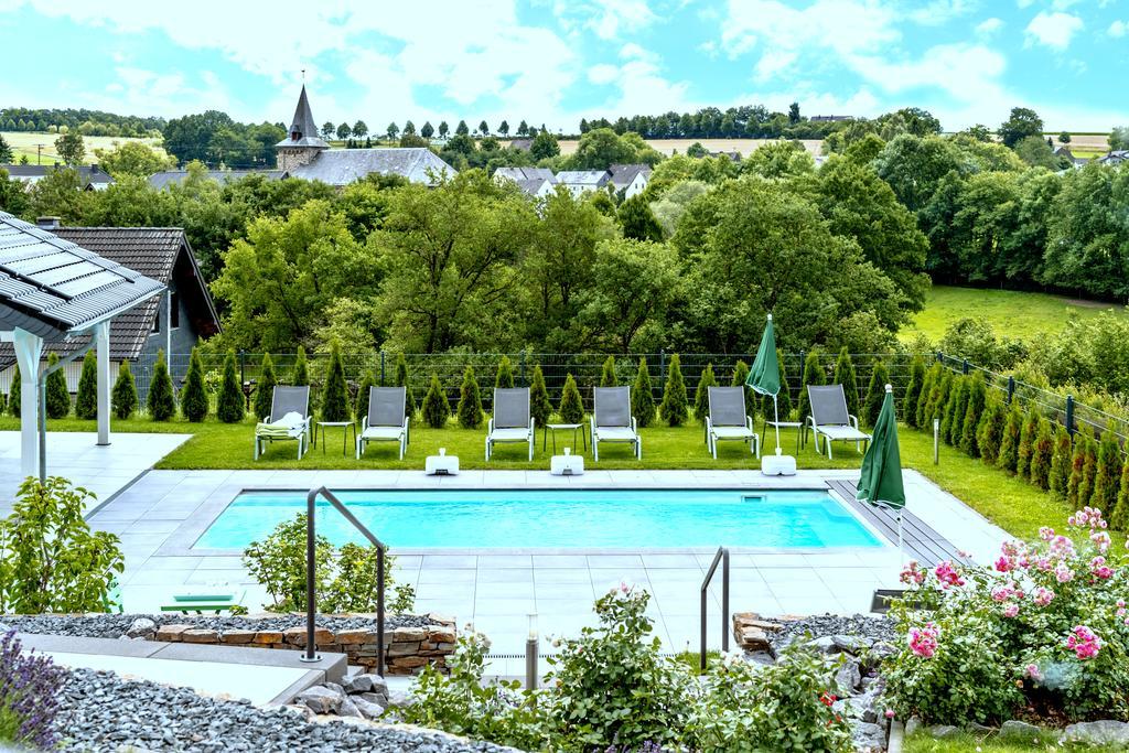 Wellness-Ferienhaus Eifel Feeling Apartament Gillenbeuren Zewnętrze zdjęcie